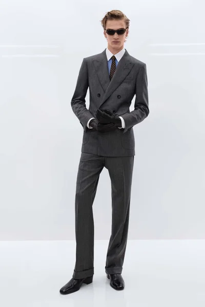 Look 9